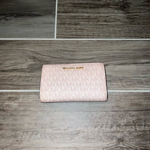 Baby pink Michael kors wallet